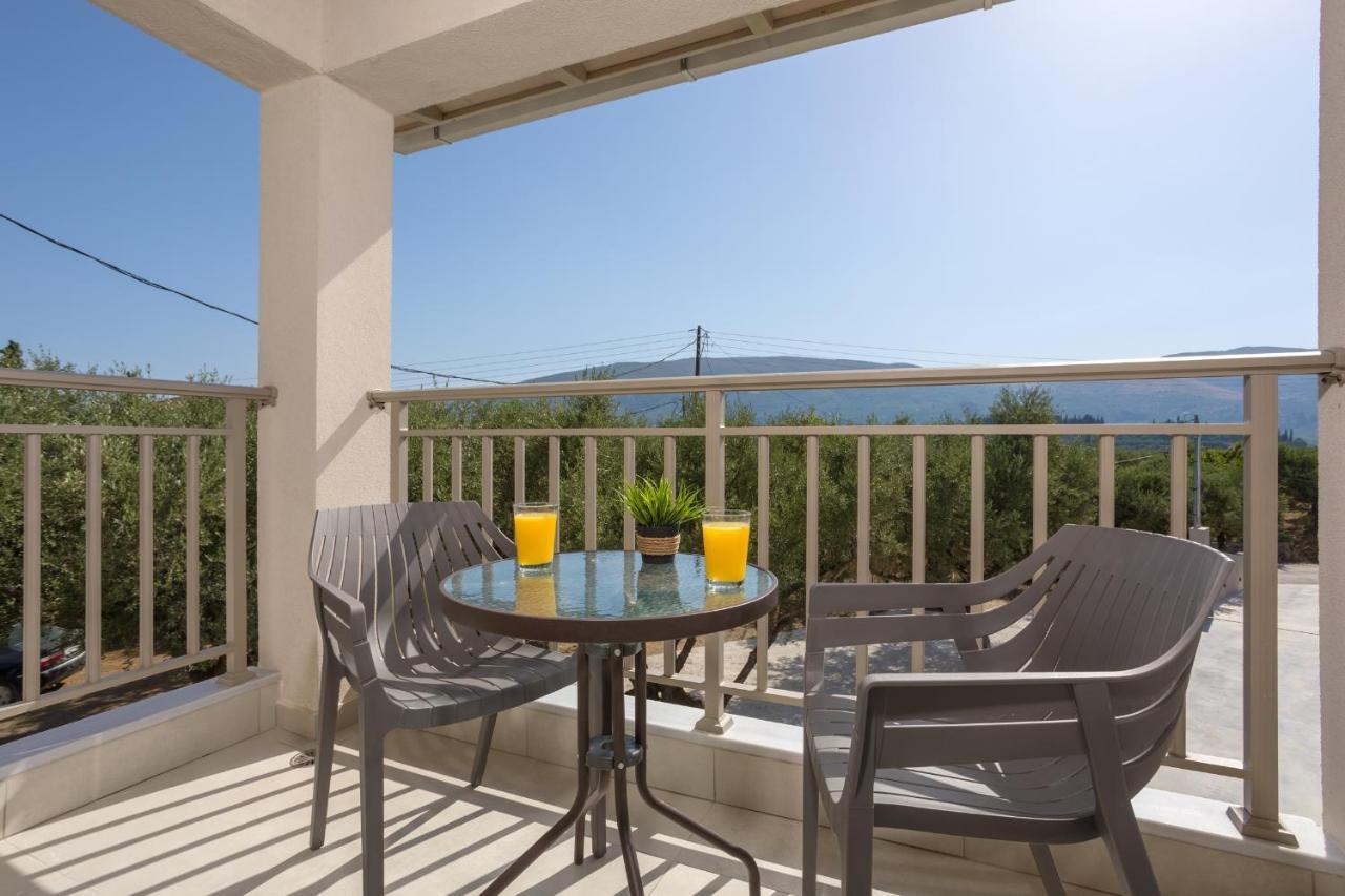 Villa Olivea Kalpaki  Buitenkant foto